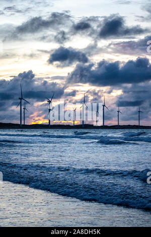 Coucher du soleil à icarai de amontada céara au nord-est braz Banque D'Images