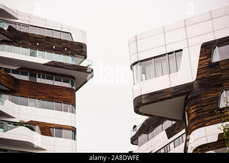 La vie en ville, nouvelle zone urbaine, Milan, Italie. Octobre 2109 Banque D'Images