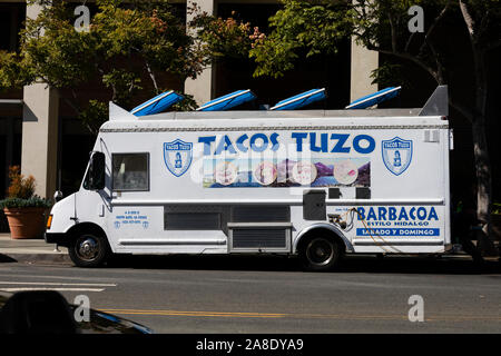 "Tacos taco truck Tuzo". Santa Monica, Los Angeles County, Californie, États-Unis d'Amérique Banque D'Images