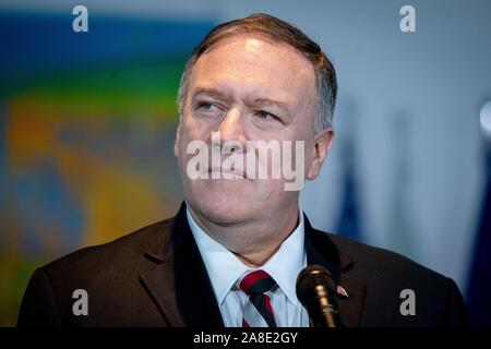 Berlin, Allemagne. 05Th Nov, 2019. Mike Pompeo, Secrétaire d'État américain, prend part à une déclaration de presse avec le chancelier à la Chancellerie fédérale. Credit : Kay Nietfeld/dpa/Alamy Live News Banque D'Images