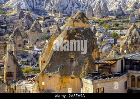 Vue de la ville de Goreme, Cappadocia Cave, Anatolie, Turquie. Banque D'Images