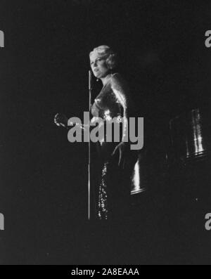 Peggy Lee, Club Pigalle, Piccadilly, St James's, Londres, 1961. Banque D'Images