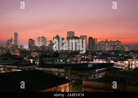 Coucher de soleil sur Mumbai, Inde Banque D'Images