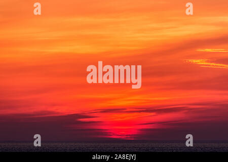 Rønne, Bornholm, Sonnenuntergang ueber dem Meer Banque D'Images