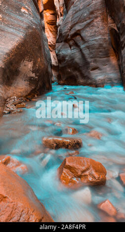 Rivière turquoise en face de la tombe de Kanarraville Kanarraville, Utah, USA Banque D'Images