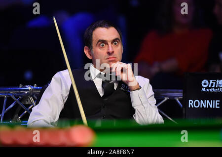 COVENTRY, Royaume-Uni. 05Th Nov, 2019. Ronnie O'Sullivan vs Neil Robertson Pendant Jour 5 demi-finale de 2019 ManBetx champion des champions à Ricoh Arena le vendredi, Novembre 08, 2019 à Coventry en Angleterre. Credit : Taka G Wu/Alamy Live News Banque D'Images