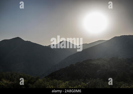 Vue paysage de coucher du soleil à Guadalupe Mountains National Park au Texas. Banque D'Images