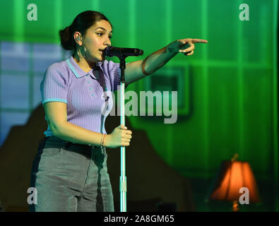 SAN FRANCISCO, CALIFORNIE - 8 novembre : Alessia Cara effectue au cours de la 'les douleurs de plus en plus d'' à l'Auditorium maçonnique SF le 8 novembre 2019 à San Francisco, Californie. Photo : imageSPACE/MediaPunch Banque D'Images