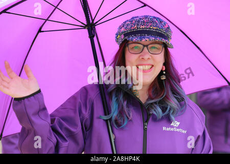 City of London, Londres, Royaume-Uni, le 09 novembre 2019. Colon taux ont habillé leurs participants dans tous-mauve. Le Lord Mayor's Show annuel, une parade dans la ville de Londres qui est 804 ans cette année et compte plus de 6 000 participants, voit des fanfares, des détachements militaires, les voitures, les troupes de danse, gonflables et beaucoup d'autres font leur chemin à partir de la Mansion House, via St Paul's à la Royal Courts of Justice. Credit : Imageplotter/Alamy Live News Banque D'Images