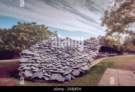 La serpentine Pavilion 2019 conçu par Junja Ishigami, Kensington Gardens, London, UK. Banque D'Images