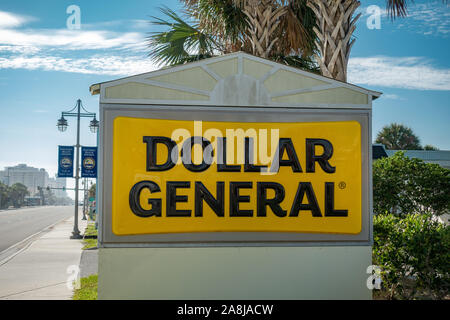 Dollar General Store sur Atlantic Avenue Daytona Beach Shores Florida Banque D'Images