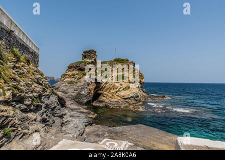 Château de Chora à Andros island, Cyclades Grèce Banque D'Images