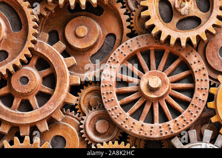 Engrenages et roues grunge créer un background steampunk industriel. Pièces de machine, et de l'équipement mécanique pour faire un joli look grunge. Banque D'Images