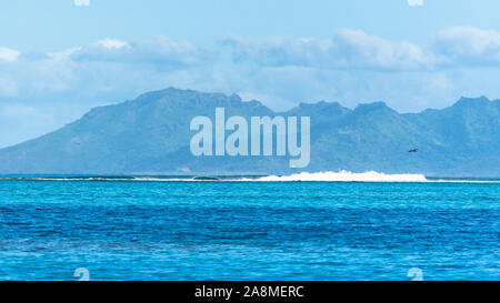 Polynésie française, île de Moorea, panorama depuis le port de Papeete Banque D'Images