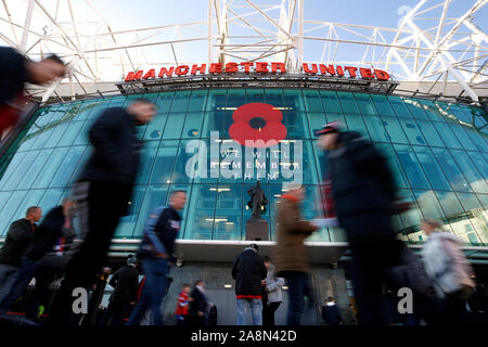 Vue générale de l'extérieur du stade avant le match en Premier League à Old Trafford, Manchester. Banque D'Images