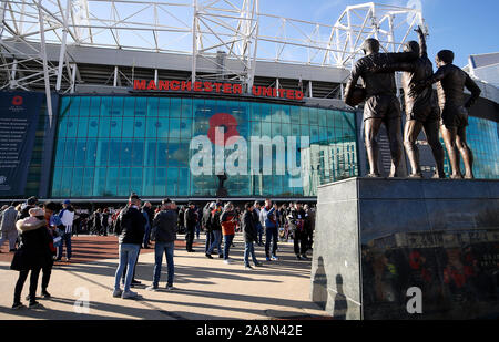 Vue générale de l'extérieur du stade avant le match en Premier League à Old Trafford, Manchester. Banque D'Images