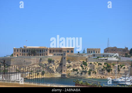 Esplora en Kalkara vus de Birgu, Malte Banque D'Images