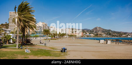 La plage de Malagueta, Malaga, Costa del Sol, Andalousie, Espagne Banque D'Images