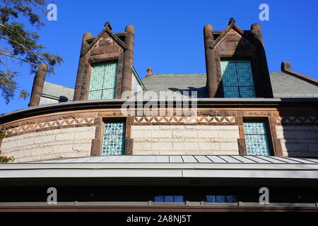 PRINCETON, NJ -9 nov 2019- Vue d'Alexander Hall, maison de Richardson l'Auditorium, sur le campus de l'Université de Princeton de Princeton, New Jersey. Banque D'Images