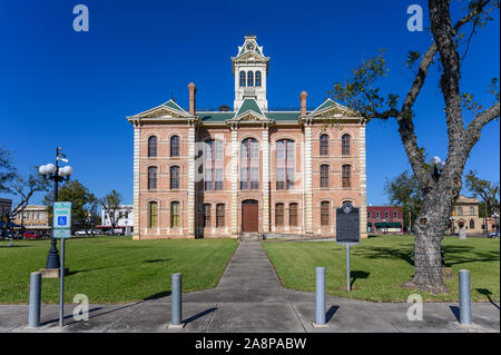 Place de la ville et palais de justice du comté de Wharton historique construit en 1889. Dans la ville de Wharton Wharton County dans le sud-est du Texas, United States Banque D'Images