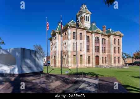 Place de la ville et palais de justice du comté de Wharton historique construit en 1889. Dans la ville de Wharton Wharton County dans le sud-est du Texas, United States Banque D'Images