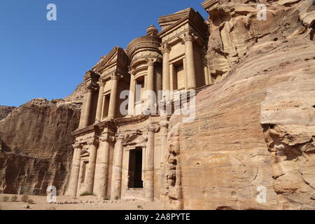 (Monastère Deir Ad ou Al Dayr), sentier du monastère, Petra, Wadi Musa, le Gouvernorat de Ma'an, Jordanie, Moyen-Orient Banque D'Images