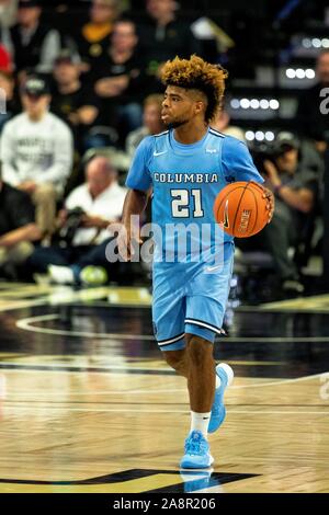 Winston-Salem, NC, USA. 10 Nov, 2019. Columbia Lions guard Mike Smith (21) avec la balle dans le match de basket-ball de NCAA à LJVM Coliseum de Winston-Salem, NC. (Scott Kinser/Cal Sport Media). Credit : csm/Alamy Live News Banque D'Images