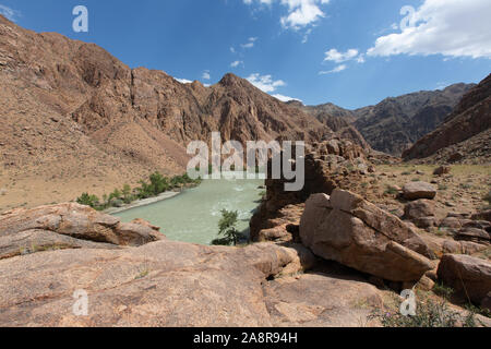 Paysages de la Mongolie, Hovd river Banque D'Images