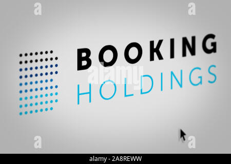 Logo de l'entreprise publique Booking Holdings Inc affiché sur un écran d'ordinateur en gros plan. Credit : PIXDUCE Banque D'Images