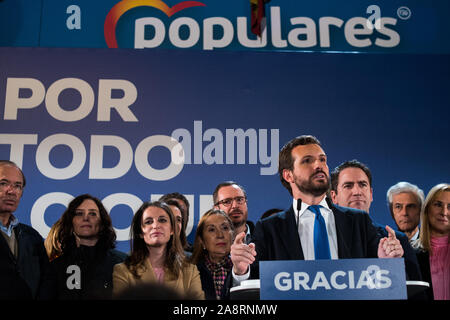 Madrid, Espagne. Novembre 10th, 2019. Candidat au poste de premier ministre Pablo Casado du Partido Popular (Parti Populaire) s'exprimant au cours de la nuit. Parti populaire a été la deuxième plus voté parti, derrière le PSOE, qui a remporté les élections générales. Credit : Marcos del Mazo/Alamy Live News Banque D'Images