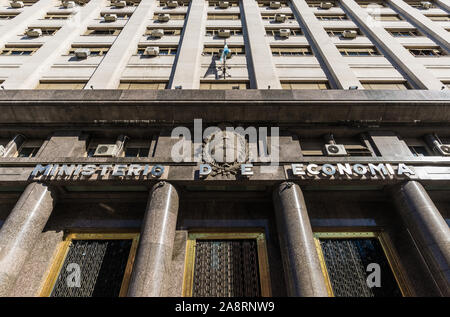 Buenos Aires, Argentine - le 25 août 2018 : Ministère de l'économie de l'Argentine Banque D'Images