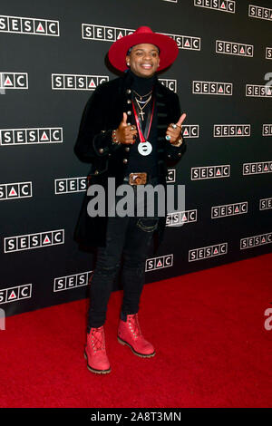 Nashville, Tennessee, USA. 10 Nov 2019. Jimmie Allen. Nashville Music Awards 2019 SESAC au Country Music Hall of Fame and Museum. Crédit photo : Dara-Michelle MediaPunch Farr/AdMedia /Crédit : MediaPunch Inc/Alamy Live News Banque D'Images