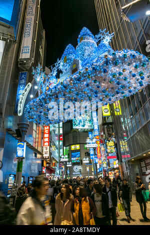 Shopping à Shibuya, Tokyo, Japon, Asie Banque D'Images