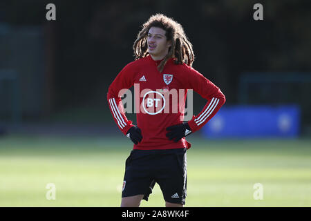 Cardiff, Royaume-Uni. 11Th Nov, 2019. Ethan Ampadu de galles Pays de Galles au cours de la formation à l'équipe de football de l'Hotel Balzac, Hensol, près de Cardiff, Pays de Galles, le lundi 11 novembre 2019. L'équipe se préparent pour leurs matches de qualification de l'UEFA Euro 2020 contre l'Azerbaïdjan et la Hongrie. Photos par Andrew Verger/Alamy Live News Banque D'Images