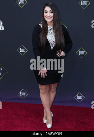 Deena Nicole Cortese arrive à la 2019 E ! People's Choice Awards s'est tenue au Barker Hangar sur 10 Novembre 2019 à Santa Monica, Los Angeles, Californie, USA. (Photo par Xavier Collin/Image Press Office) Banque D'Images