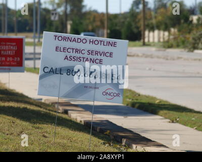 EF-3Tornado North Dallas région durement touchée, Preston Hollow, University Park, Highland Park, Preston,Royal Central Royal Expresswa Banque D'Images