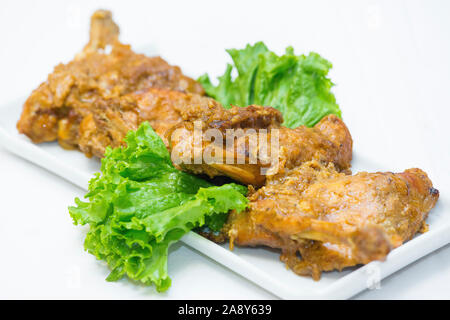 Nawabi food - Rôti de poulet avec la sauce. Ce type d'aliments sont trop savoureux et délicieux. Banque D'Images