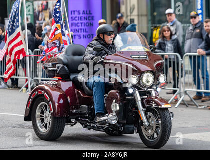 New York, États-Unis, 11 novembre 2019. Le Défilé des anciens combattants dans la ville de New York. Credit : Enrique Shore/Alamy Live News Banque D'Images