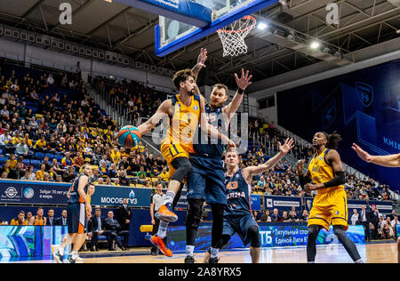 # 1 Alexey Shved de Khimki Moscow vu en action lors de l'Organisation des match de championnat entre VTB Khimki Moscow et Parme Perm.(score final ; Khimki Moscow 103-100 Parme) Perm Banque D'Images