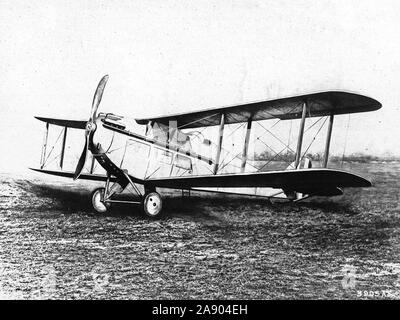 1921 - Airco (DEH) un moteur Napier Lion ; pilote et 8 passagers ; vitesse 114 m.p.h., nouveau type d'utilisation sur le service, d'abord de Londres-paris ce modèle maintenant en voie d'achèvement. Banque D'Images