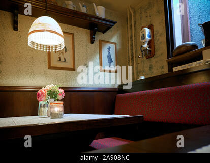 Intérieur de l'ancien Restaurant Berlin Mutter Hoppe dans le quartier Nikolai à Berlin-Mitte Banque D'Images