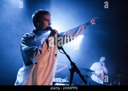 Copenhague, Danemark. 09ème, novembre 2019. Le groupe danois Farveblind effectue un concert live à Pumpehuset à Copenhague. (Photo crédit : Gonzales Photo - Flemming Bo Jensen). Banque D'Images