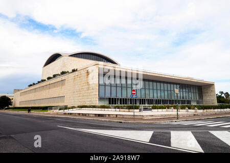 Palazzo dei Congressi Convention Center dans le quartier Eur de Rome - Italie Banque D'Images