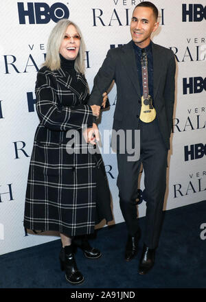 Los Angeles, États-Unis. 11Th Nov, 2019. BEVERLY HILLS, LOS ANGELES, CALIFORNIE, USA - 11 novembre : Diane Keaton arrive à la Los Angeles Premiere de HBO Films Documentaires' très 'Ralph' tenue à l'Paley Center for Media le 11 novembre 2019 à Beverly Hills, Los Angeles, Californie, États-Unis. ( Photo : Agence de Presse Image/Alamy Live News Banque D'Images