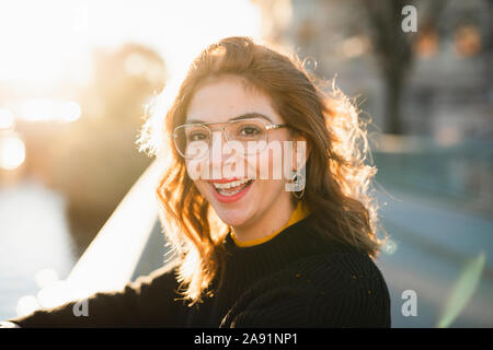 Portrait de jeune femme Banque D'Images