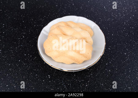 Fragile à l'arrowroot Araro unwrapped cookies snack traditionnel traiter aux Philippines Banque D'Images