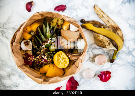 Morceaux de fruits et légumes Banque D'Images