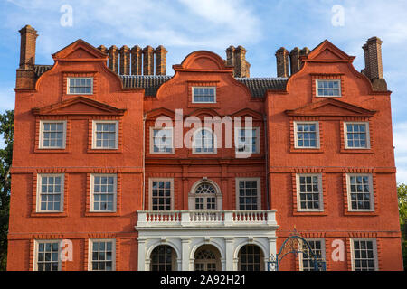 Surrey, UK - 14 septembre 2019 : The Dutch House - un des rares bâtiments encore debout de Kew Palace - situé dans le parc du Jardin botanique royal de Kew Banque D'Images