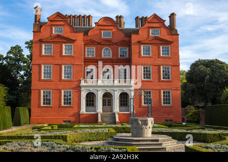 Surrey, UK - 14 septembre 2019 : The Dutch House - un des rares bâtiments encore debout de Kew Palace - situé dans le parc du Jardin botanique royal de Kew Banque D'Images