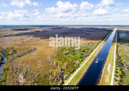 Palm Beach Gardens Florida, Loxahatchee Slough Natural Area nature Preserve, Loxahatchee River Water Canal, vue aérienne de l'oeil d'oiseau au-dessus, photo m Banque D'Images